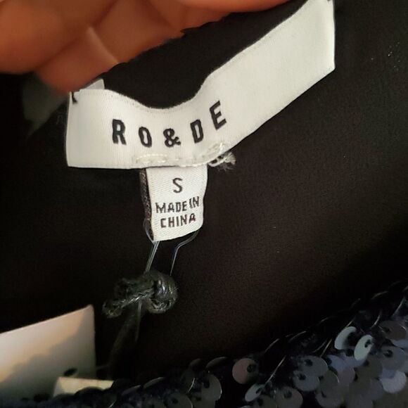 RO + DE Navy Sequined Tank - Picture 5 of 11